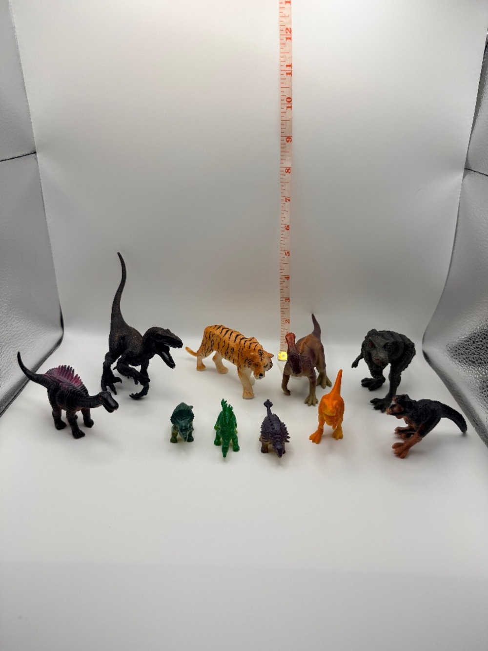Mixed Dinosaur & Animal Toy Figures Lot 10 Pieces